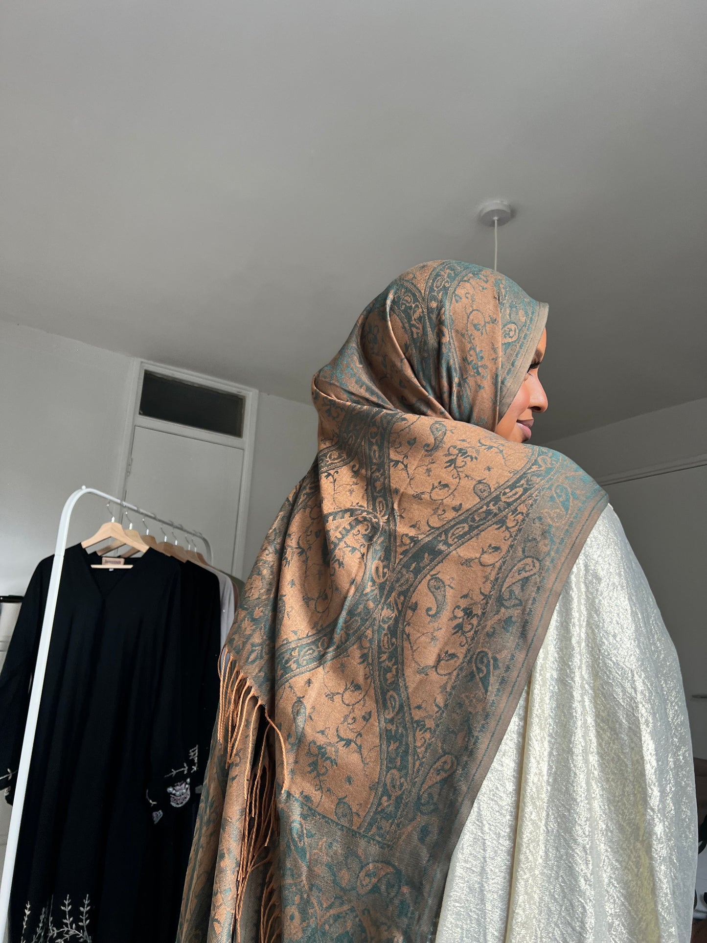 GOLD AND GREEN PASHMINA
