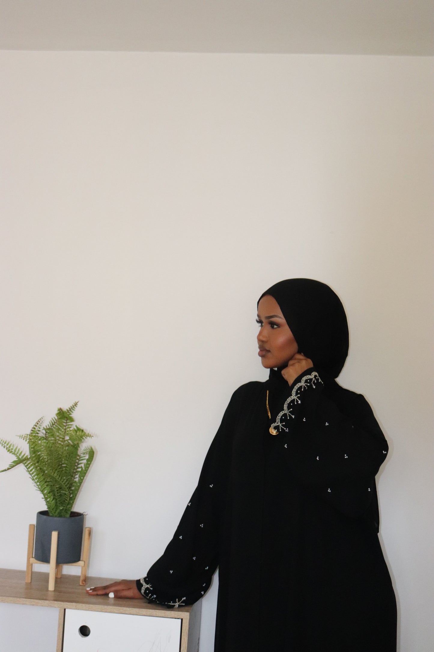 Iqlaas Abaya